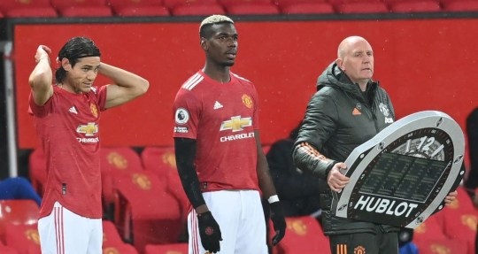 Pogba được giục rời MU sau trận hòa Chelsea