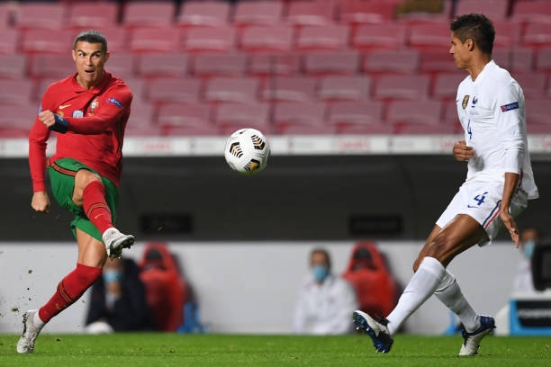 Ronaldo im lặng, sao Chelsea giúp Pháp thắng Bồ Đào Nha