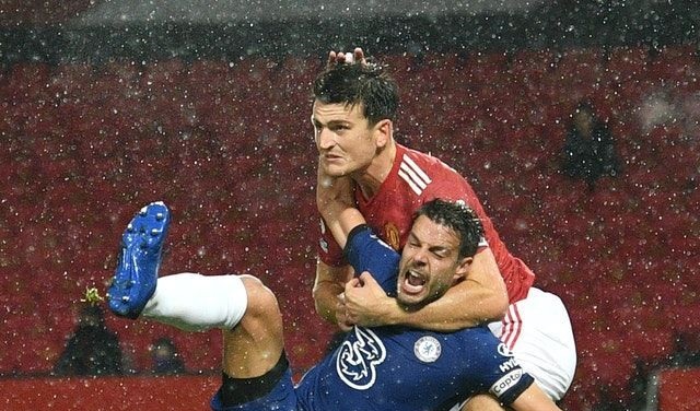 Chuyển nhượng bóng đá 15/2: MU chọn đối tác 80 triệu euro cho Maguire
