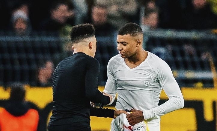 Sao MU trầm trồ, Sancho 'ớn lạnh' khi xem Mbappe