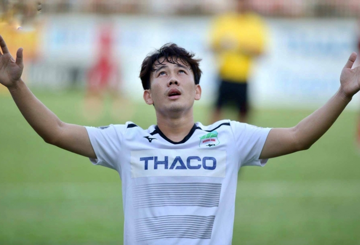 Minh Vương tỏa sáng rực rỡ, thầy Park liệu có tiếc?