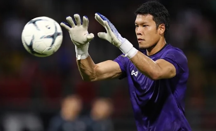Tội đồ của ĐT Thái Lan tại King's Cup gia nhập J-League 1