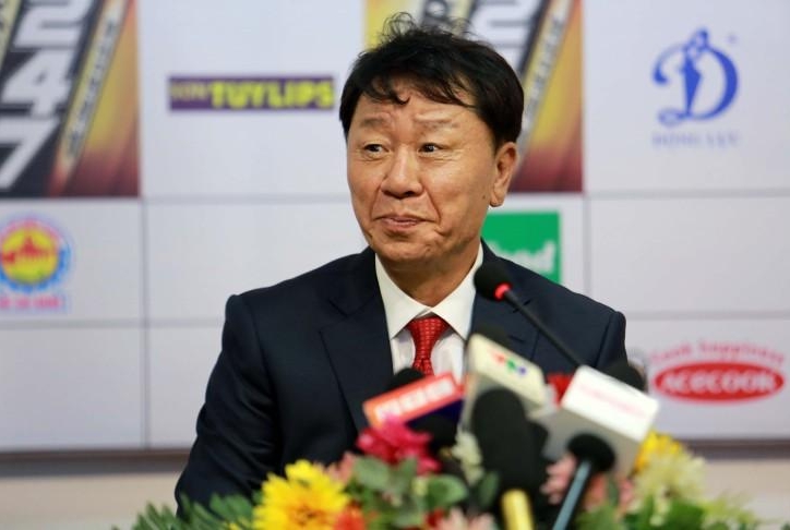 HLV Chung Hae Seong lên tiếng bảo vệ Bùi Tiến Dũng