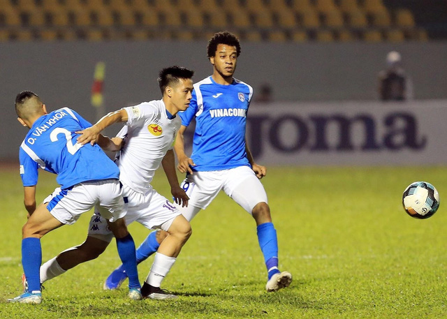 BLV Quang Huy: 'Hà Nội FC khó bảo vệ chức vô địch V.League'