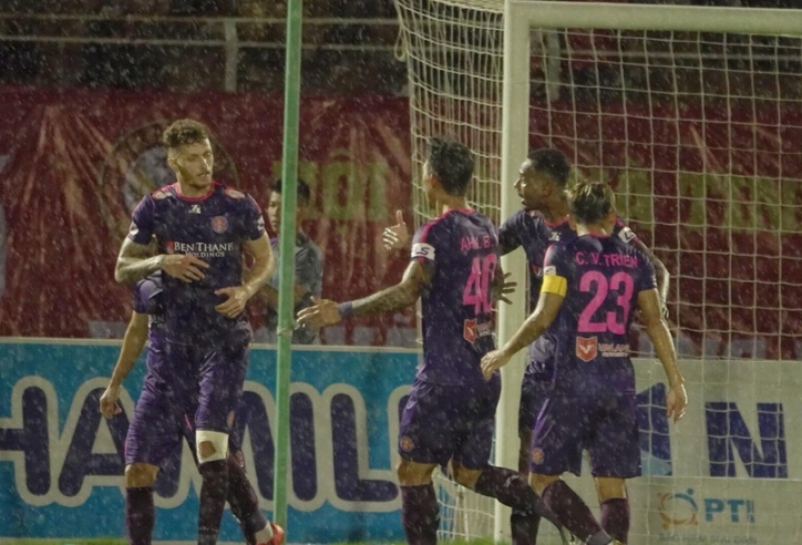 HL Hà Tĩnh đánh rơi chiến thắng trước Sài Gòn FC