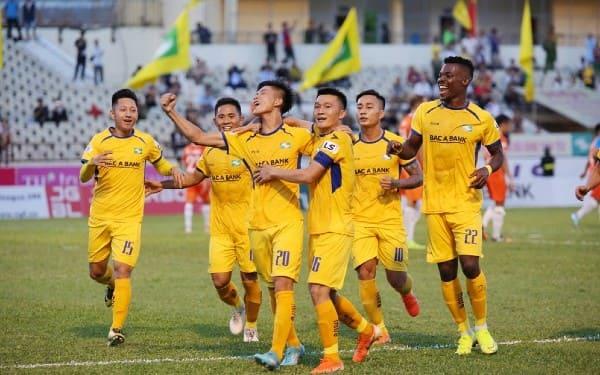 Thêm một đội bóng đề xuất VPF kết thúc V-League 2020