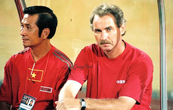 VIDEO: Những trận đấu kinh điển của HLV Alfred Riedl cùng ĐT Việt Nam