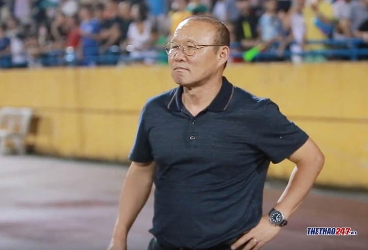 HLV Park và 'cơn đau đầu' cực lớn vì Hùng Dũng chấn thương kinh hoàng