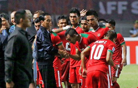 Tổng thống giúp bóng đá Indonesia ‘chơi lớn’