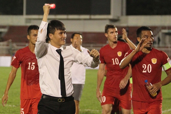 Công Vinh chiêu mộ 5 ngôi sao cho CLB TP.HCM