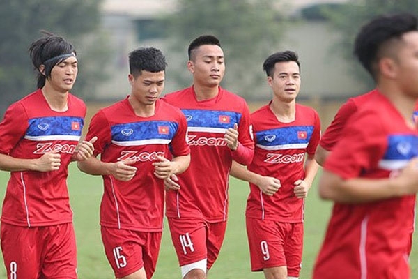 Thực hư vụ HLV Hữu Thắng loại 4 cầu thủ trước SEA Games 29