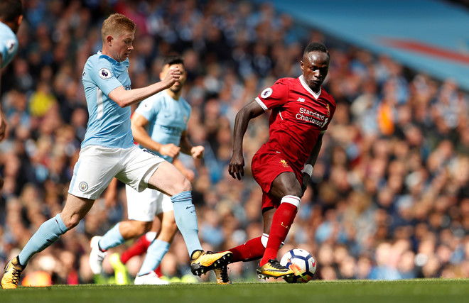 Mane thẻ đỏ, Man City hủy diệt Liverpool trên sân nhà
