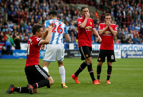 MU thua sốc đội mới lên hạng, HLV Mourinho nói gì?