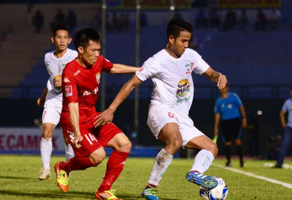 Lịch thi đấu bóng đá hôm nay 2/2: HAGL vs B. Bình Dương