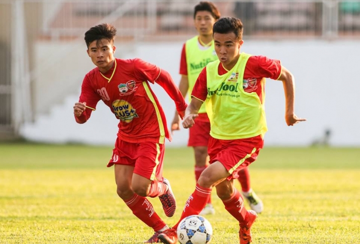 Khi HAGL khủng hoảng, ngôi sao này lại tỏa sáng trên đất lạ