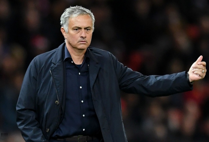 Mourinho sẽ từ chức khỏi vị trí HLV MU vào hôm nay?