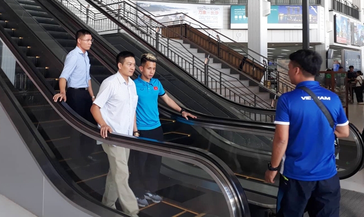 Sao HAGL gặp sự cố khi tới Lào đá AFF Cup 2018