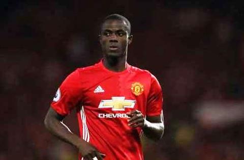 HLV Solskjaer: Arsenal quan tâm tới Bailly là hiển nhiên