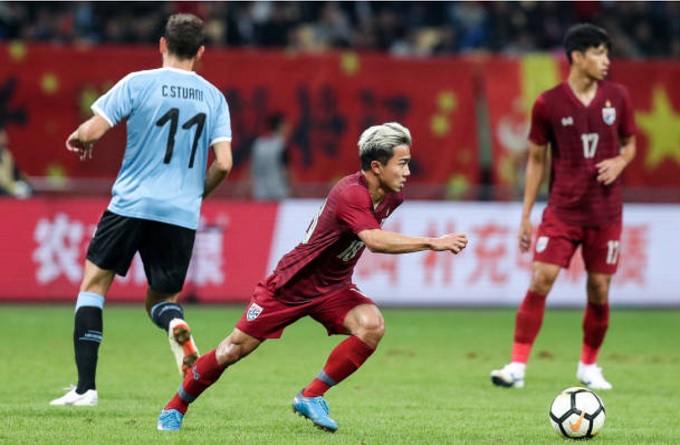 Uruguay hủy diệt Thái Lan, vô địch Cúp Trung Hoa