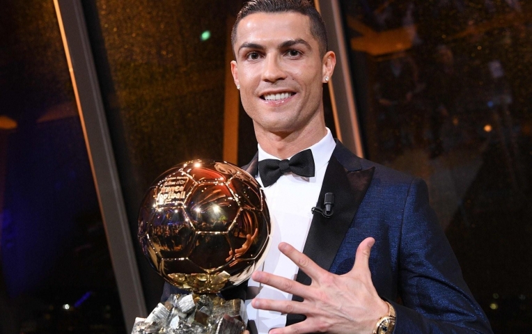 Ronaldo thốt lên 1 điều về Quả bóng Vàng 2025