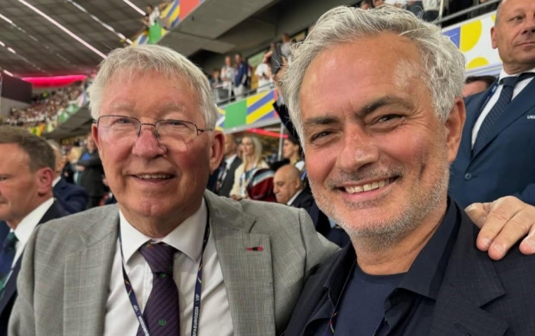 Mourinho bất ngờ được 1 CLB tại Ngoại hạng Anh nhắm đến