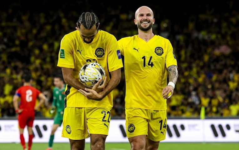 Khủng hoảng của bóng đá Malaysia không đến từ án phạt của FIFA