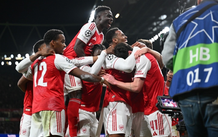 Lại xuất hiện thêm 1 'thần đồng' nữa tại Arsenal