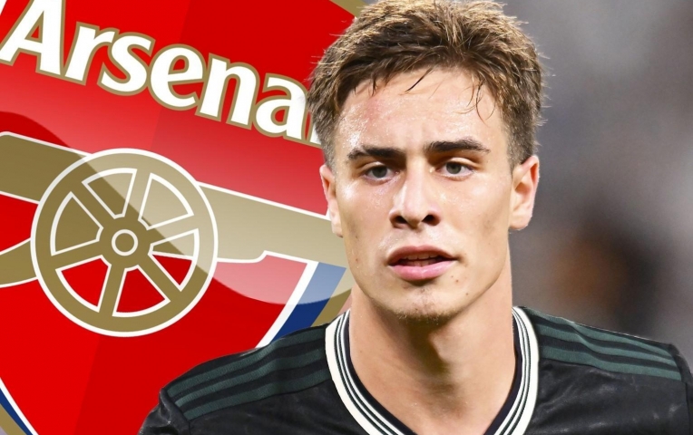 Hợp tác với 'siêu cò', Arsenal quyết chiêu mộ tài năng sáng giá bậc nhất