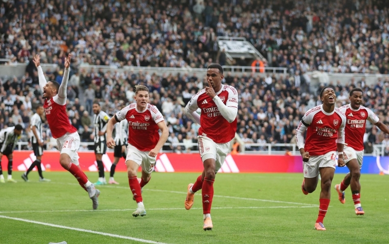 Chỉ có duy nhất 1 CLB mới ngăn được Arsenal vô địch mùa giải này