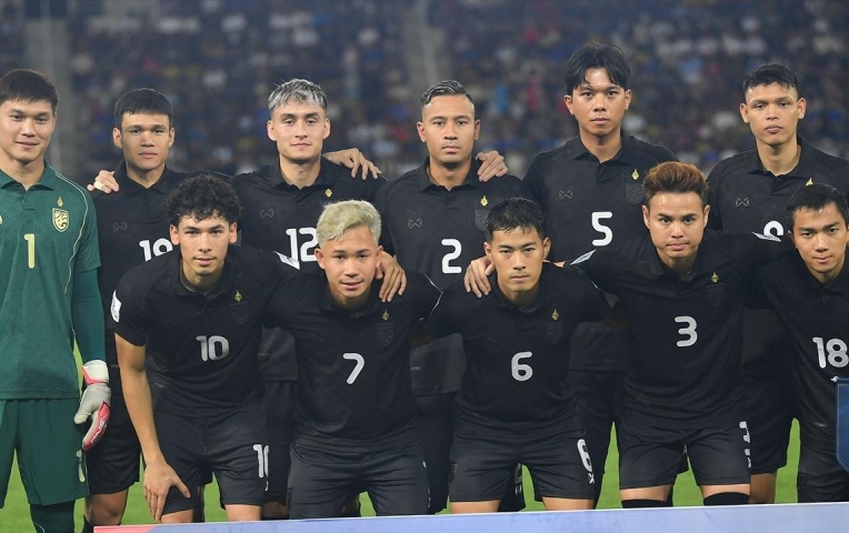 1 ngôi sao rời tuyển Thái Lan sau chiến thắng trước Singapore