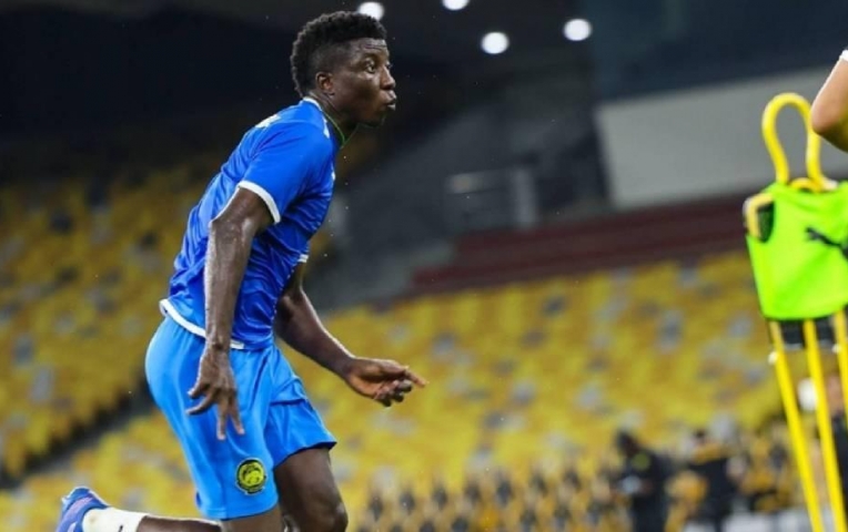 Sao nhập tịch rời tuyển Malaysia vì vấn đề tim mạch