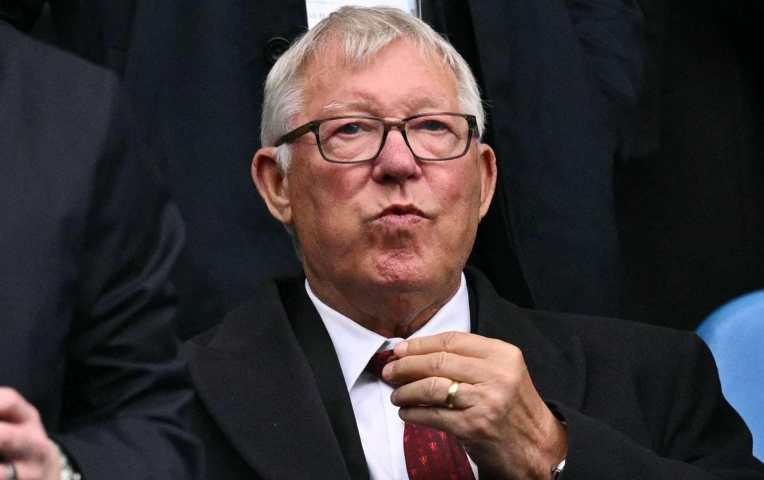 Sir Alex Ferguson khen cực mạnh tân binh của MU