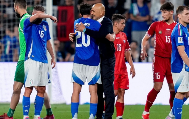Tạm biệt Spalletti, Italia hạ gục Moldova dễ dàng tại vòng loại World Cup
