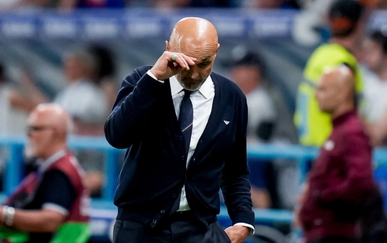 Spalletti cay đắng rời tuyển Ý, nói lời ruột gan sau cùng