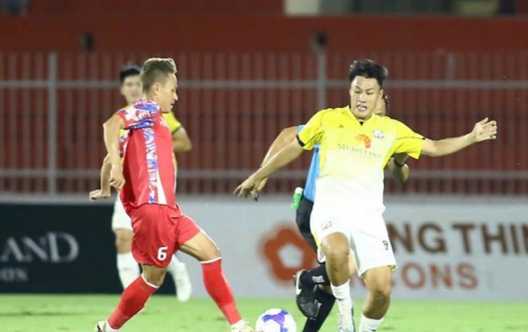 Trực tiếp CLB TP.HCM 0-0 Bình Định: Cuộc chiến sống còn