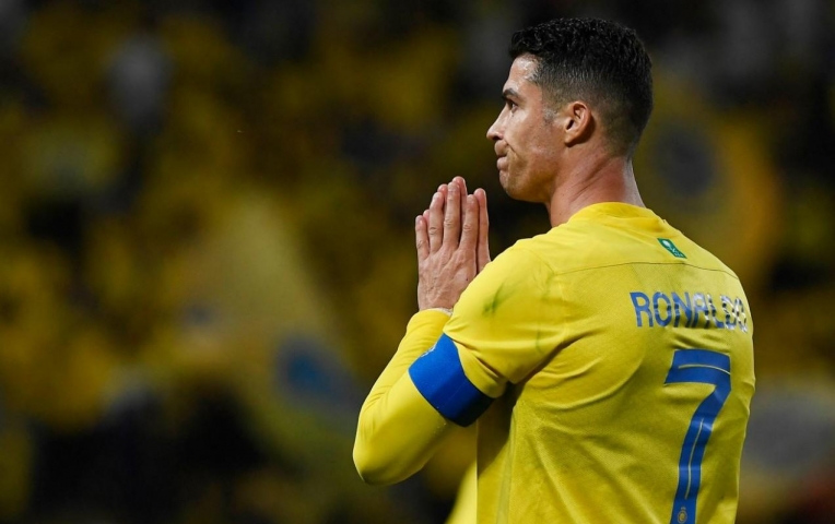 Al Nassr sinh biến, tương lai Ronaldo lại khó lường