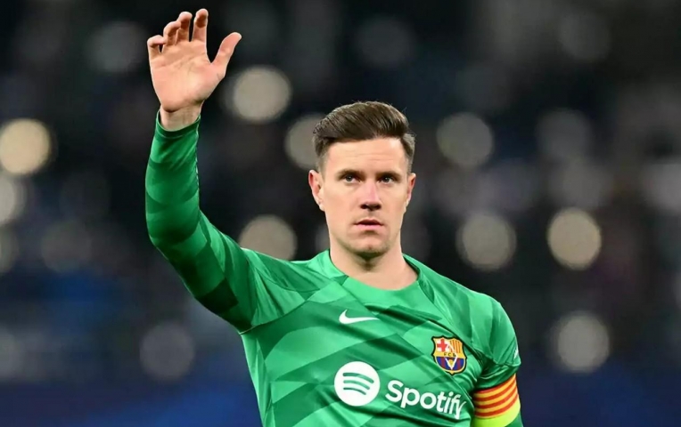 Ter Stegen sẵn sàng rời Barca đến bến đỗ mới
