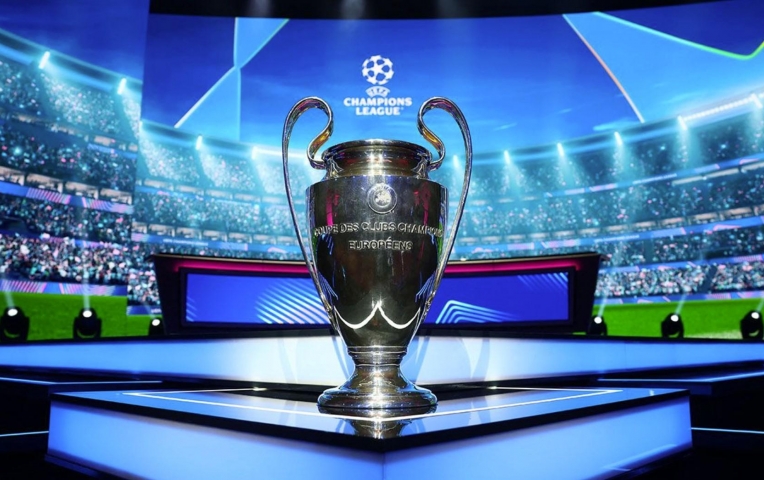 CHÍNH THỨC: Ông lớn châu Âu sa thải HLV