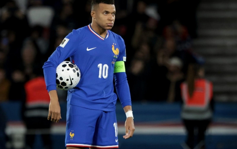 Real Madrid nhận báo động đỏ từ Mbappe