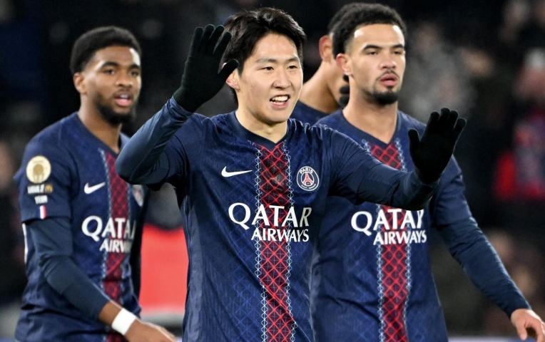 PSG nghiền nát Le Havre, đòi lại ngôi đầu Ligue 1 ngay lập tức
