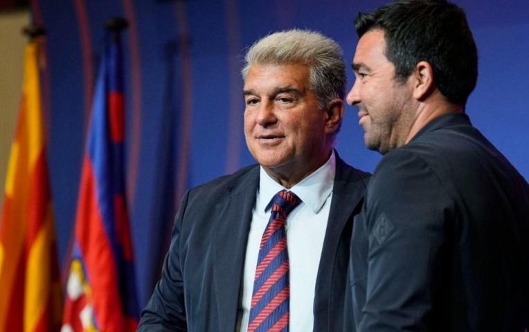 Lộ diện tiền đạo 20 tuổi khiến Deco và Barcelona 'phát điên'