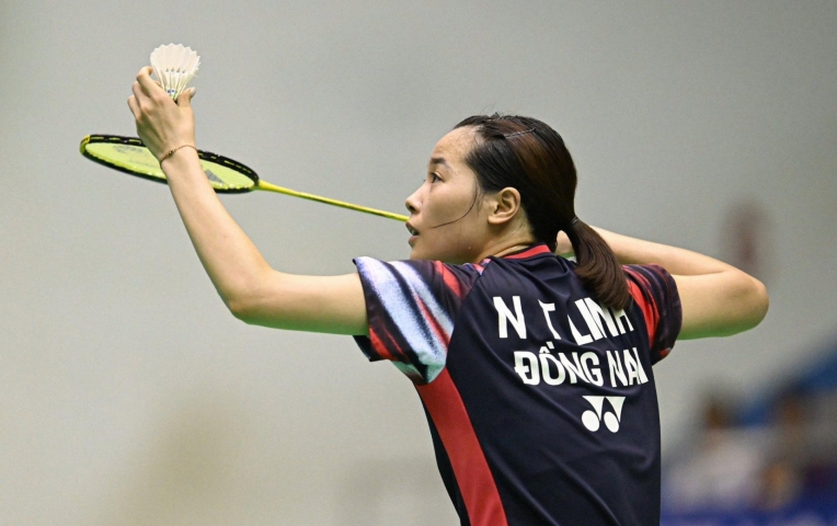 Nguyễn Thùy Linh săn vé chung kết giải cầu lông Hàn Quốc