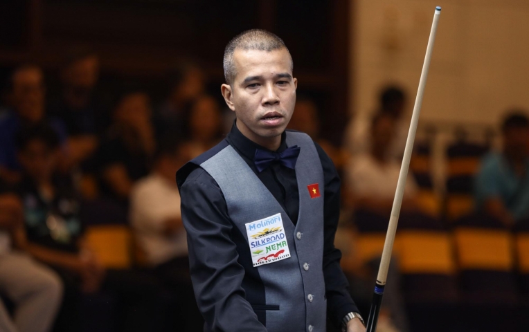 Trần Quyết Chiến tụt hạng sâu, ngôi số 1 thế giới đổi chủ