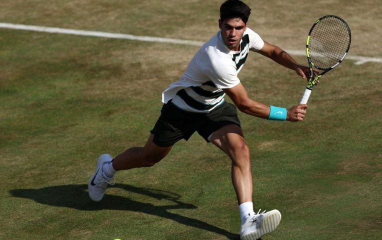 Lịch thi đấu tennis 19/6: Alcaraz, Sinner ra sân