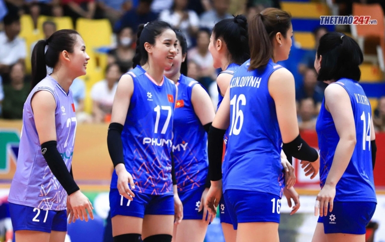 Bóng chuyền nữ Việt Nam toàn thắng sau vòng bảng VTV Cup 2025
