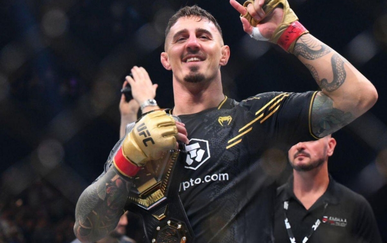 Xác định đối thủ của Tom Aspinall trong trận tranh đai hạng nặng UFC