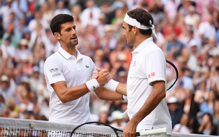 Nadal: 'Federer ma thuật hơn Djokovic'