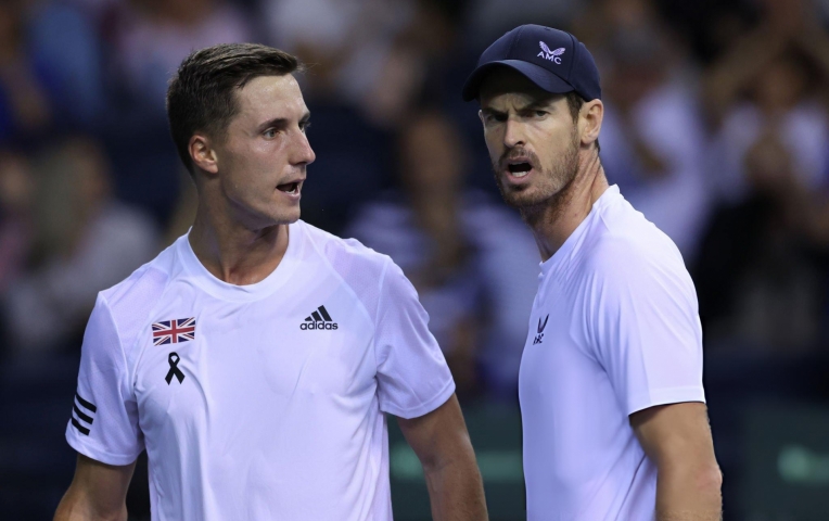 Cựu số 1 tennis thế giới tạm dừng thi đấu vì lí do đáng lo ngại