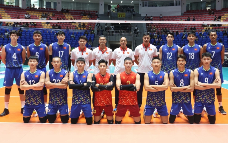 Bóng chuyền nam Việt Nam bị phơi bày điểm yếu trước SEA Games 33