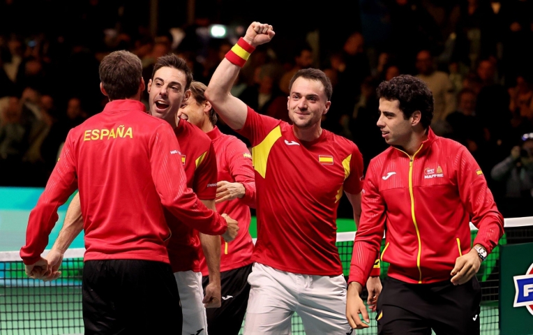 Vắng Alcaraz, Tây Ban Nha xuất sắc lọt chung kết Davis Cup sau 5 năm